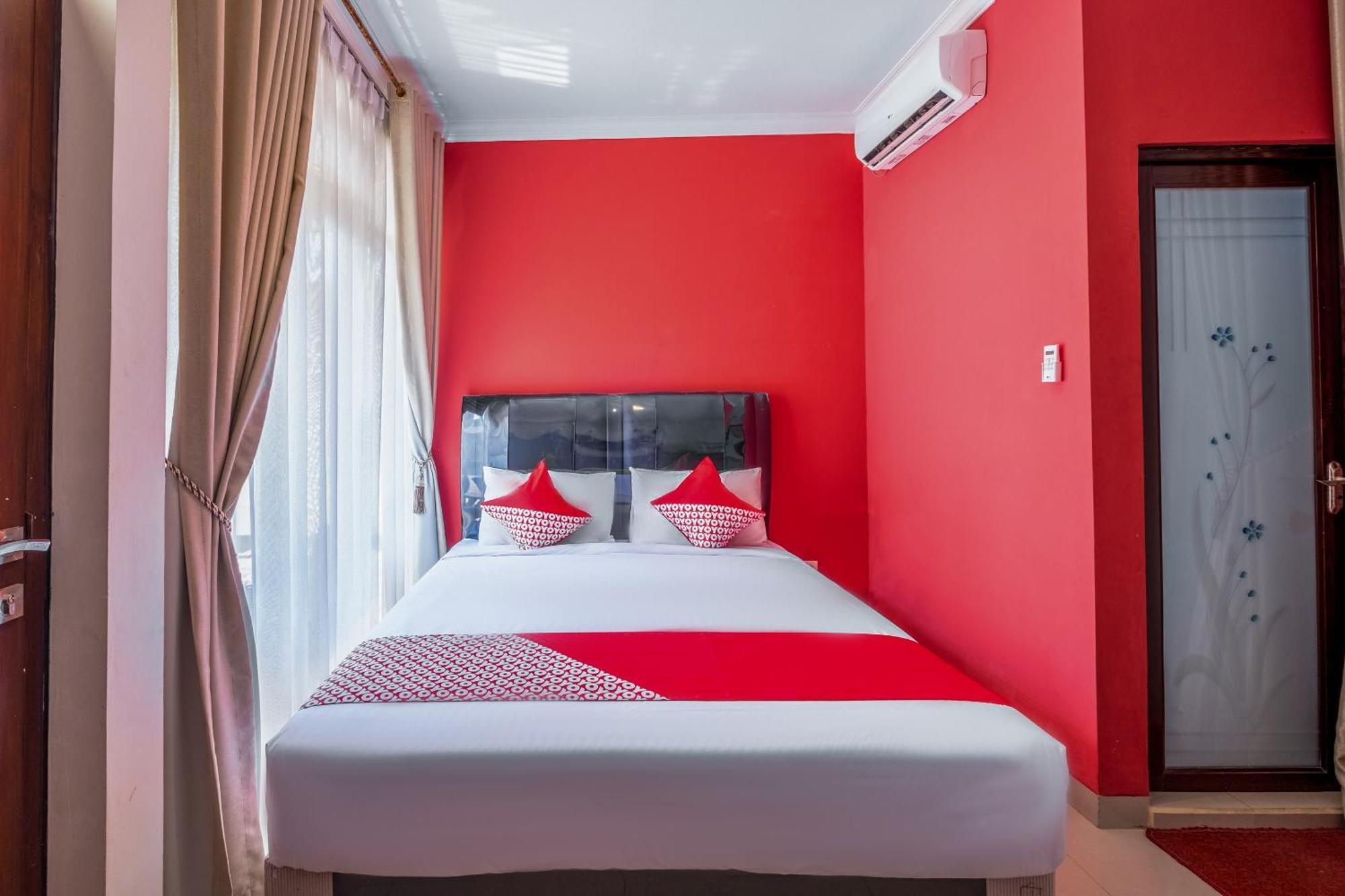 Oyo Collection O 1032 Rahayu Residence Syariah Cirebon Kültér fotó