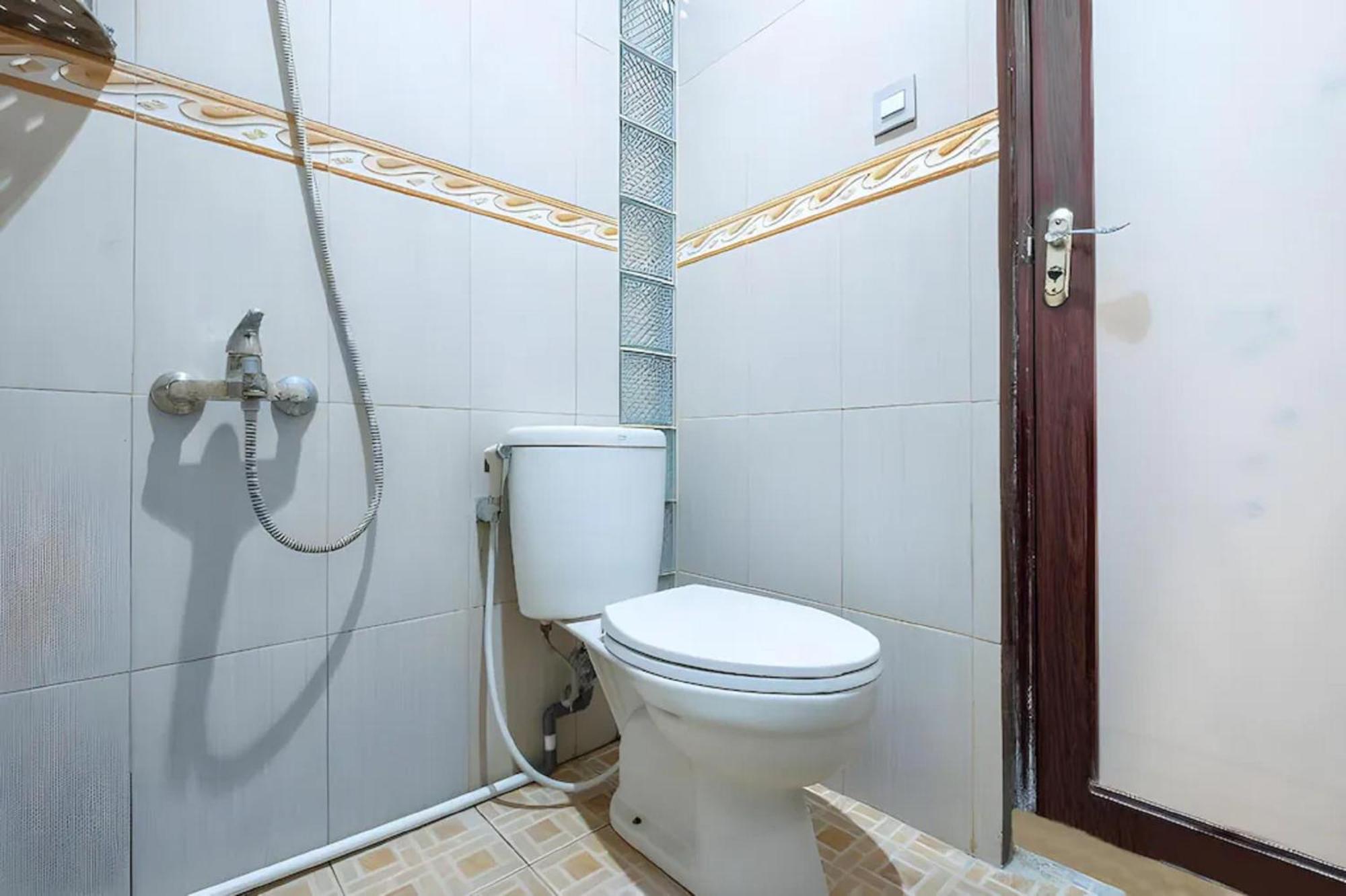 Oyo Collection O 1032 Rahayu Residence Syariah Cirebon Kültér fotó